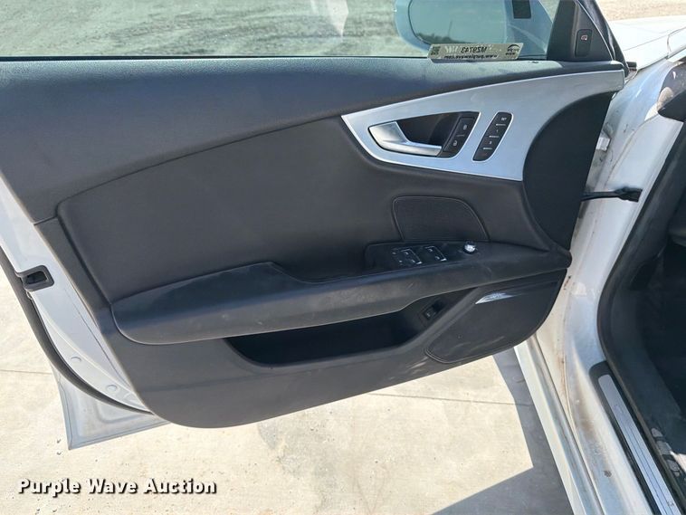 image for item MZ9743 2012 Audi A7 