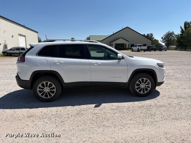 image for item MZ9832 2019 Jeep Cherokee SUV