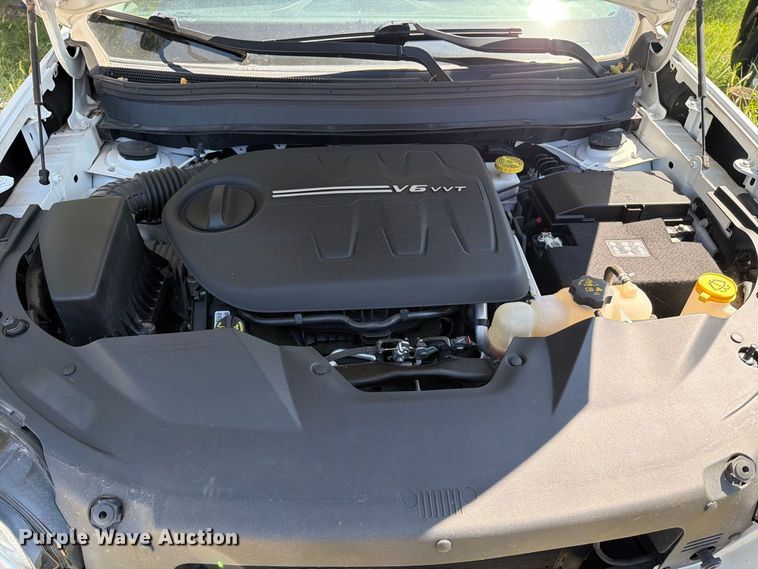 image for item MZ9832 2019 Jeep Cherokee SUV