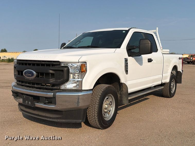 2021 Ford F250 Super Duty XLT Ext. Cab pickup truck