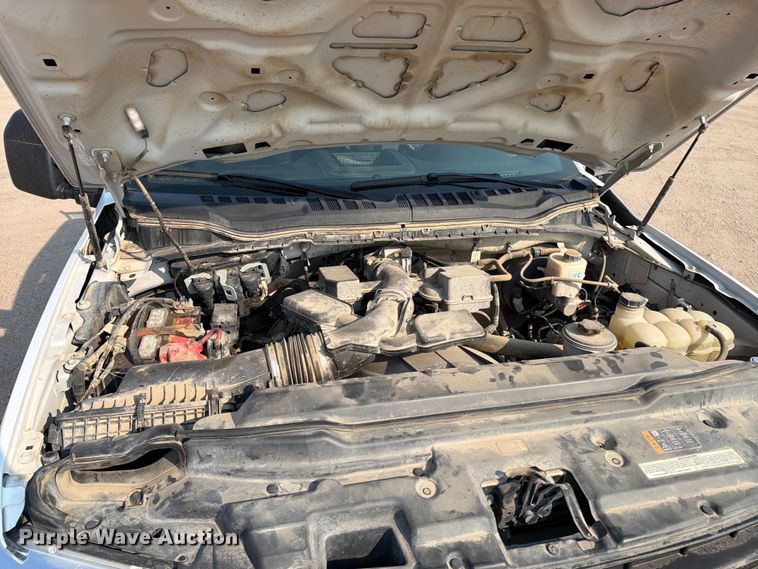 image for item MZ9872 2021 Ford F250 Super Duty XLT Ext. Cab pickup truck