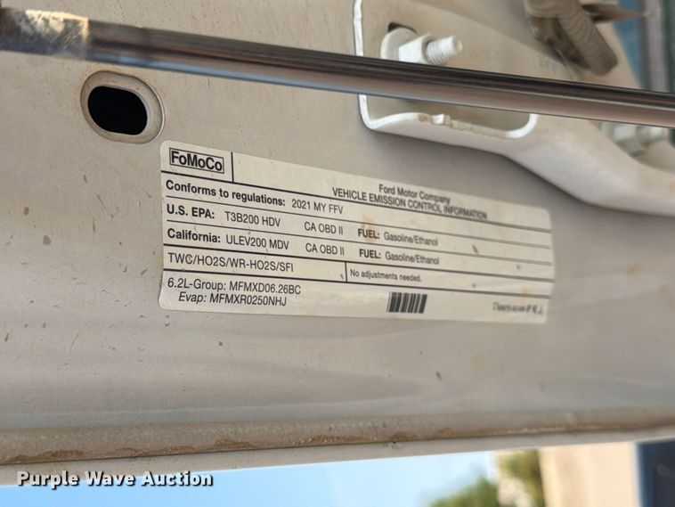 image for item MZ9872 2021 Ford F250 Super Duty XLT Ext. Cab pickup truck
