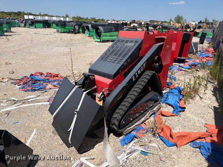 Erie Industries SCL850 compact utility loader