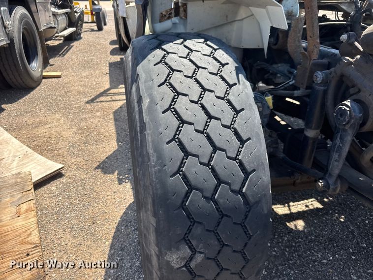 image for item NJ9032 2009 International WorkStar 7500 sewer jetter truck