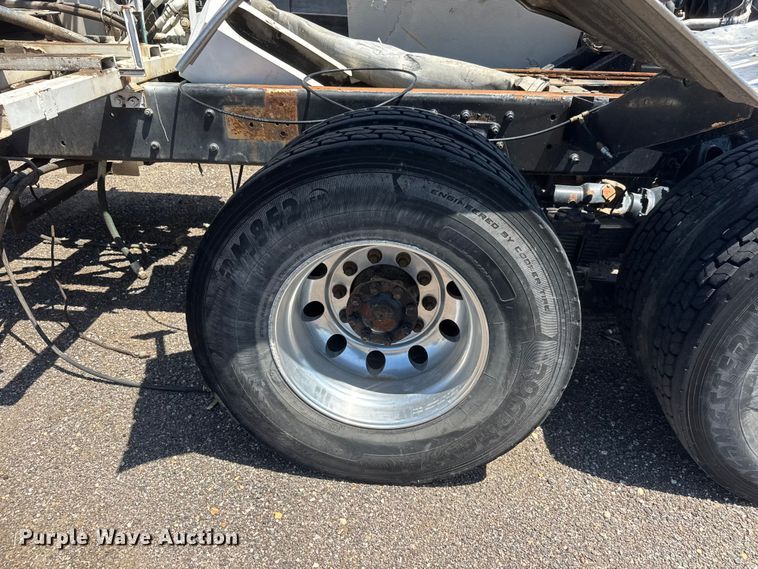 image for item NJ9032 2009 International WorkStar 7500 sewer jetter truck