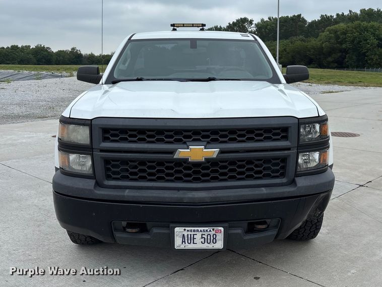 image for item NM9892 2014 Chevrolet Silverado 1500 pickup truck