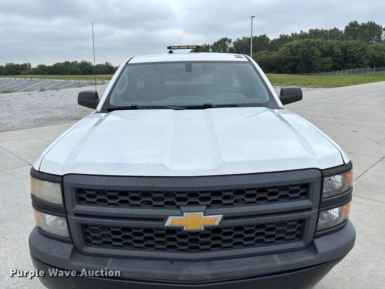 image for item NM9892 2014 Chevrolet Silverado 1500 pickup truck