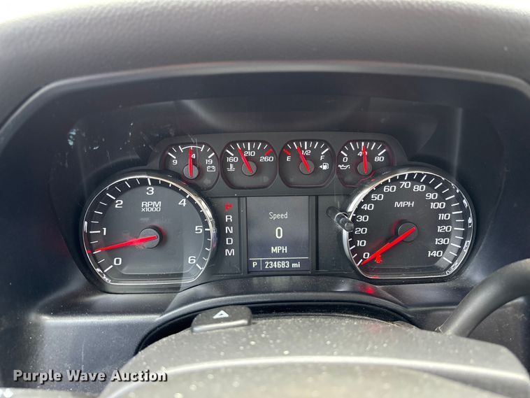 image for item NM9892 2014 Chevrolet Silverado 1500 pickup truck