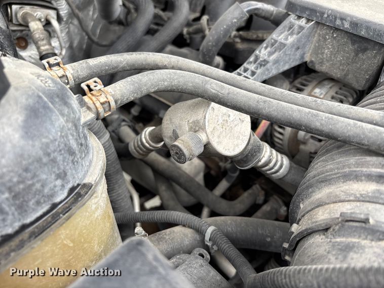 image for item NM9892 2014 Chevrolet Silverado 1500 pickup truck