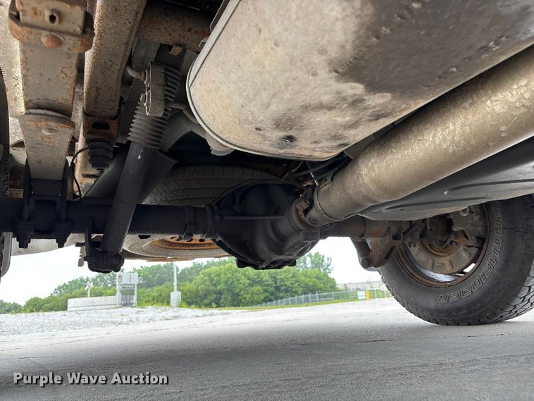 image for item NM9892 2014 Chevrolet Silverado 1500 pickup truck