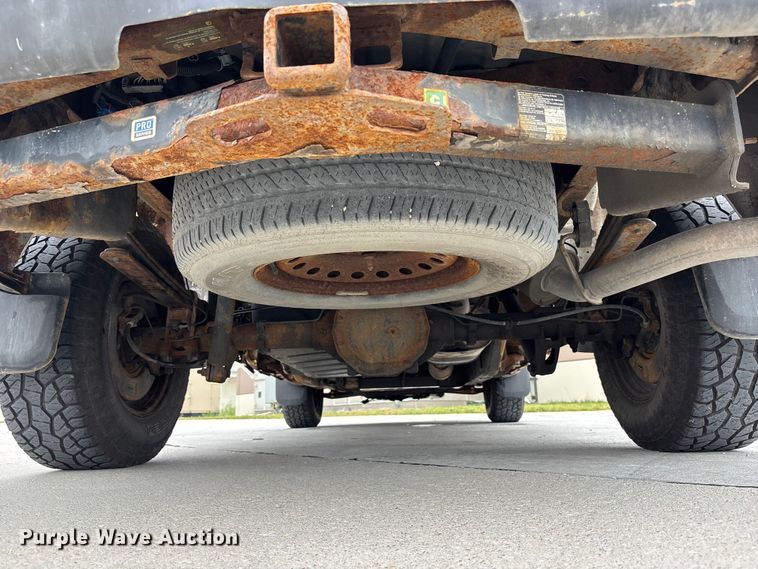 image for item NM9892 2014 Chevrolet Silverado 1500 pickup truck