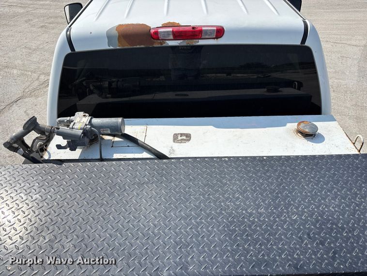 image for item NM9916 2014 Chevrolet Silverado 2500HD Crew Cab pickup truck