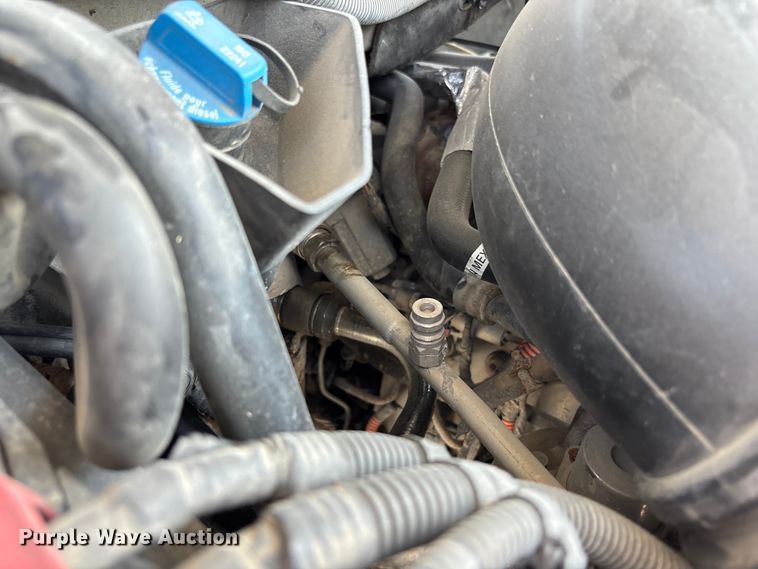 image for item NM9916 2014 Chevrolet Silverado 2500HD Crew Cab pickup truck