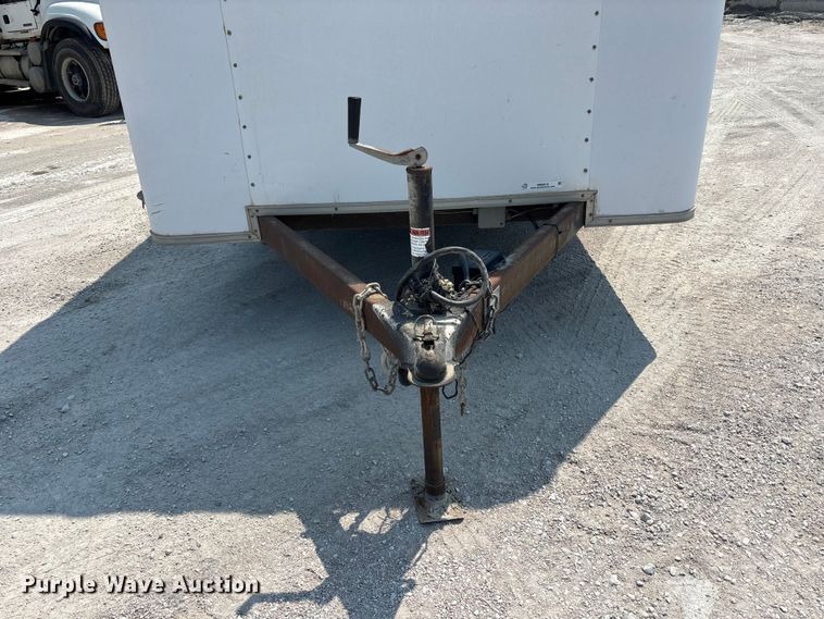 image for item NM9919 2000 Haulmark TS714TA enclosed cargo trailer
