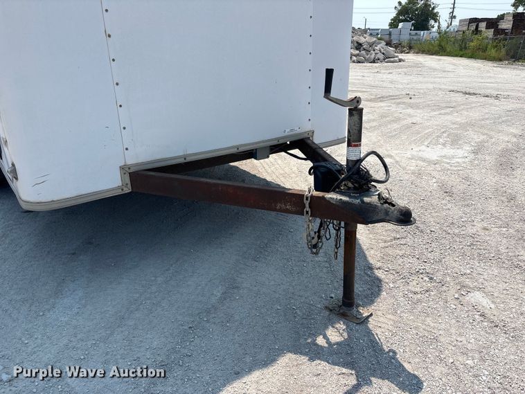 image for item NM9919 2000 Haulmark TS714TA enclosed cargo trailer