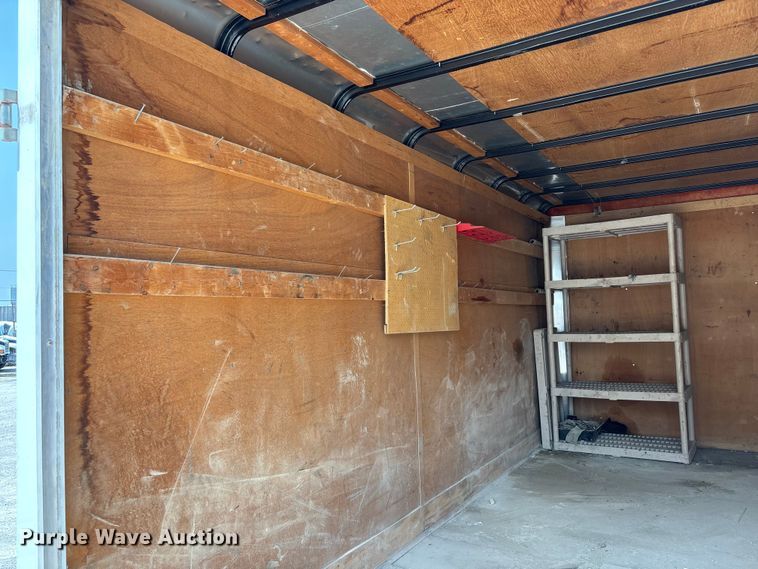 image for item NM9919 2000 Haulmark TS714TA enclosed cargo trailer