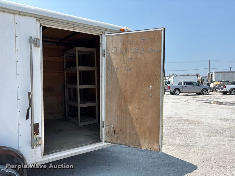 image for item NM9919 2000 Haulmark TS714TA enclosed cargo trailer