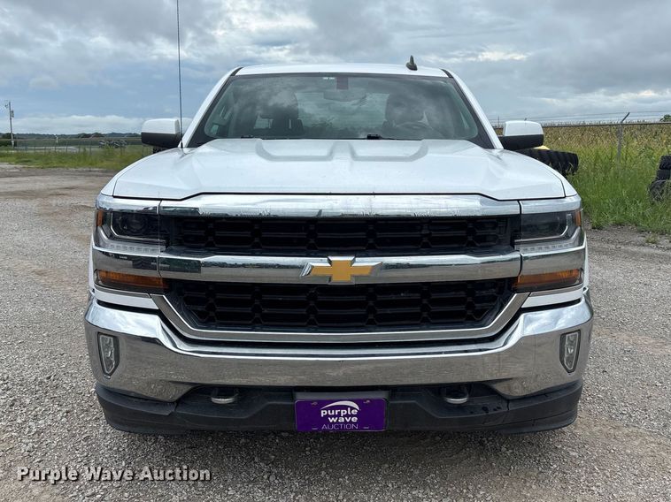 image for item NM9944 2018 Chevrolet Silverado LT Ext. Cab pickup truck
