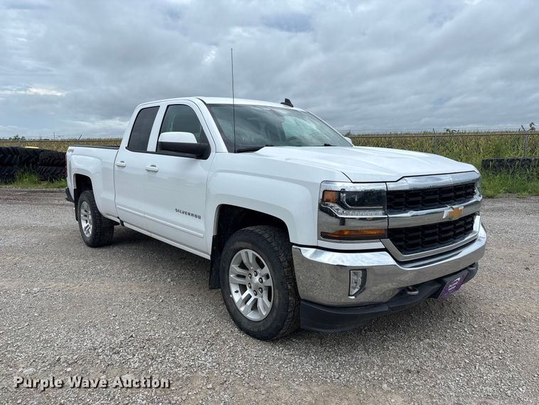 image for item NM9944 2018 Chevrolet Silverado LT Ext. Cab pickup truck