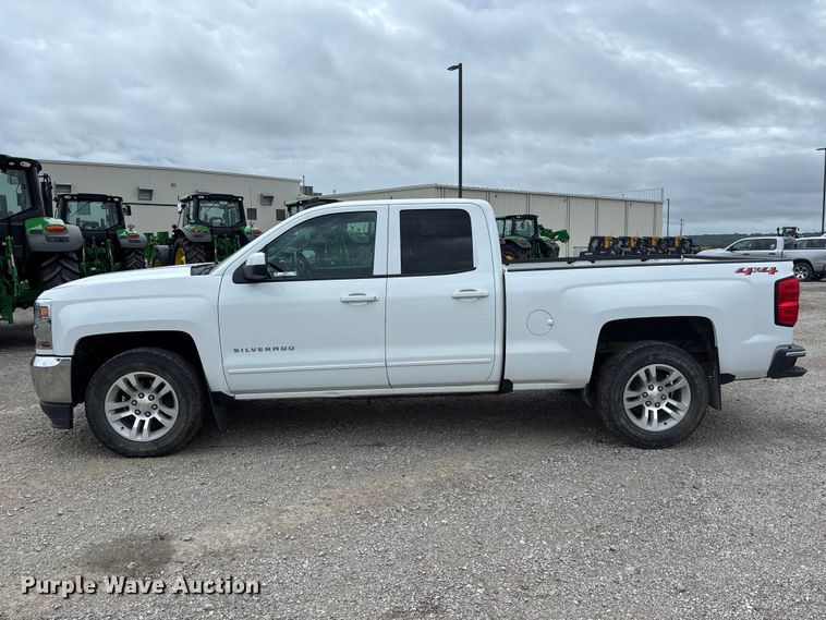 image for item NM9944 2018 Chevrolet Silverado LT Ext. Cab pickup truck