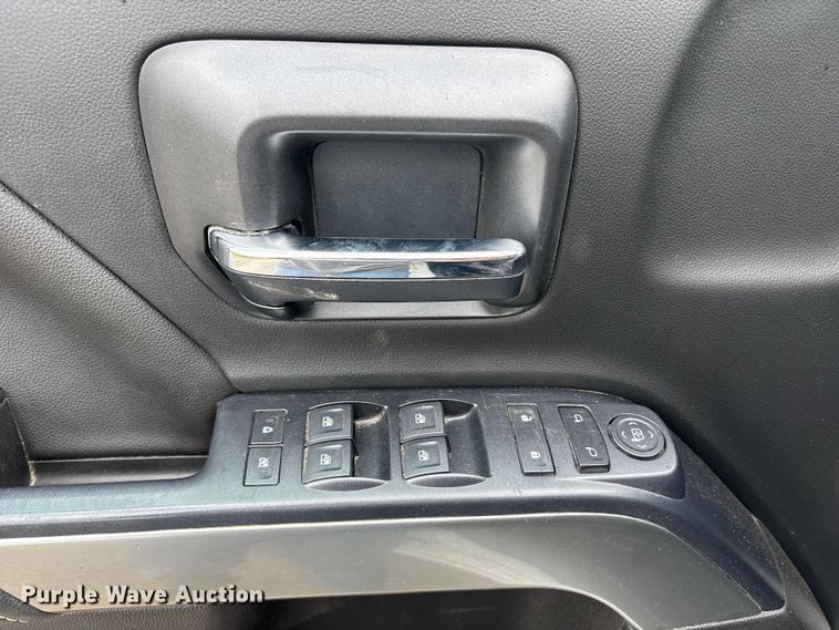 image for item NM9944 2018 Chevrolet Silverado LT Ext. Cab pickup truck