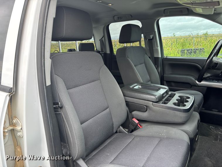 image for item NM9944 2018 Chevrolet Silverado LT Ext. Cab pickup truck
