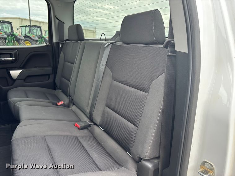 image for item NM9944 2018 Chevrolet Silverado LT Ext. Cab pickup truck