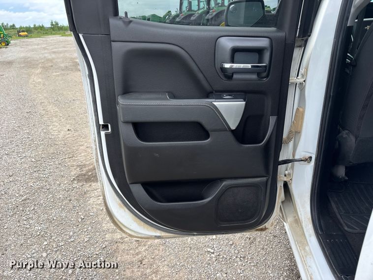 image for item NM9944 2018 Chevrolet Silverado LT Ext. Cab pickup truck