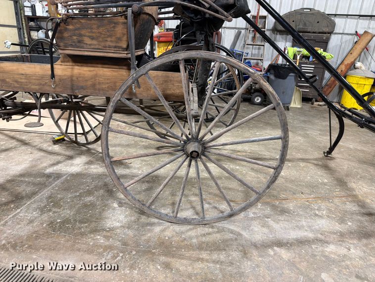 image for item OE9682 (2) Velie Carriage Company carriages