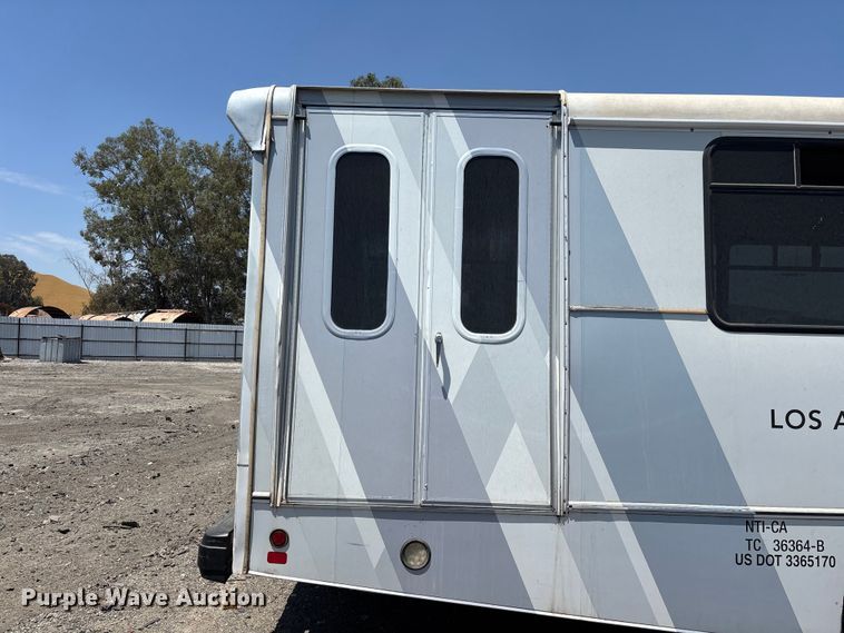 image for item YA3495 2019 Ford F650 Super Duty shuttle bus