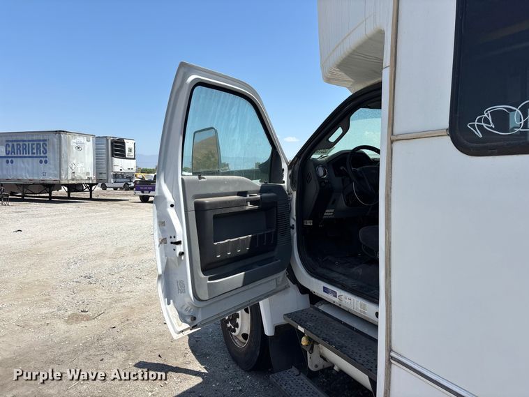 image for item YA3495 2019 Ford F650 Super Duty shuttle bus