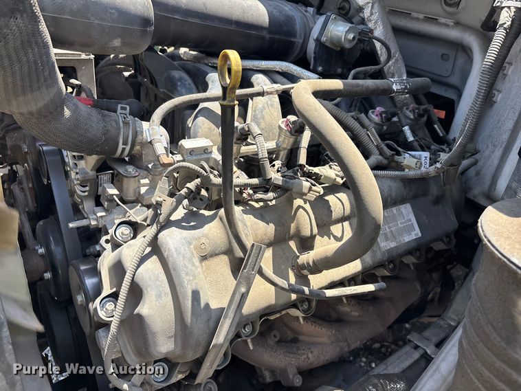 image for item YA3495 2019 Ford F650 Super Duty shuttle bus