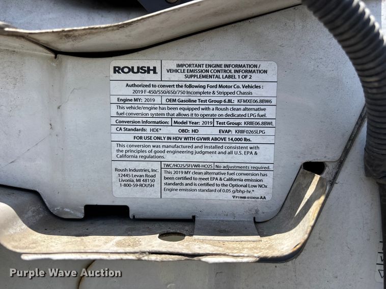 image for item YA3495 2019 Ford F650 Super Duty shuttle bus