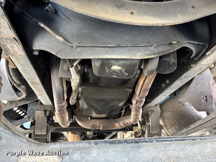 image for item YA3495 2019 Ford F650 Super Duty shuttle bus