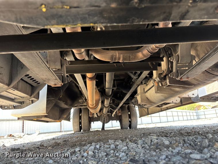 image for item YA3495 2019 Ford F650 Super Duty shuttle bus