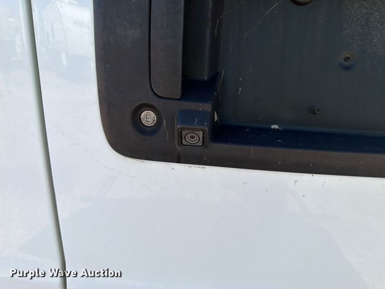 image for item YA3619 2021 Chevrolet Express 2500 van
