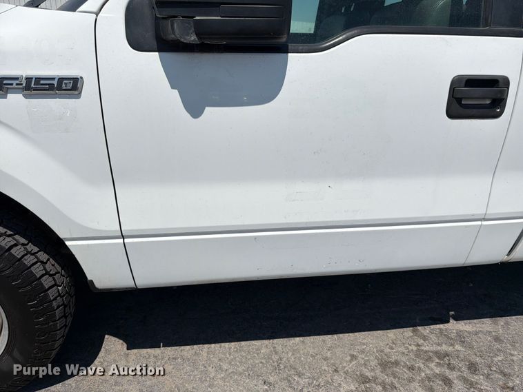 image for item YA4034 2013 Ford F150 pickup truck