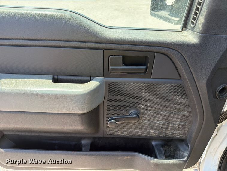 image for item YA4034 2013 Ford F150 pickup truck