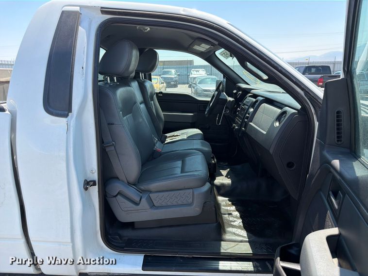 image for item YA4034 2013 Ford F150 pickup truck