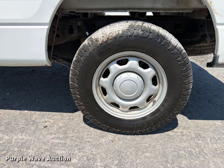 image for item YA4034 2013 Ford F150 pickup truck