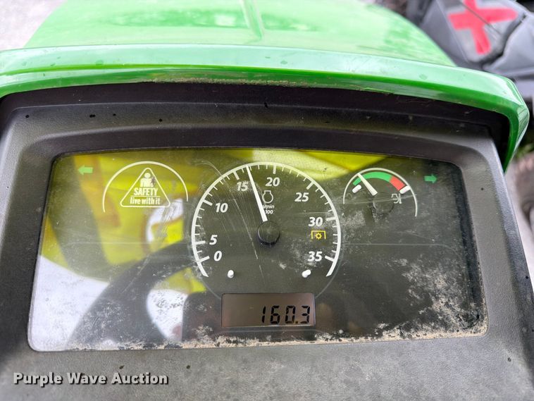 image for item YA4179 2022 John Deere 1025R MFWD tractor