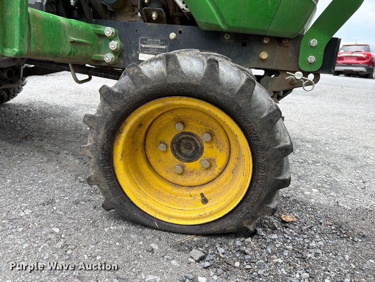 image for item YA4179 2022 John Deere 1025R MFWD tractor
