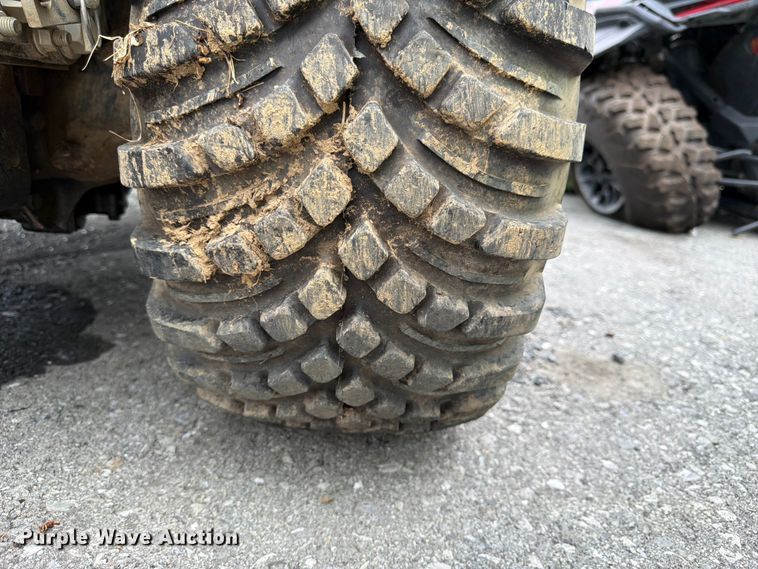 image for item YA4179 2022 John Deere 1025R MFWD tractor