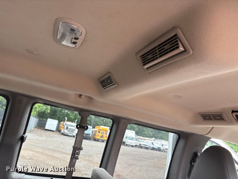 image for item YA4218 2012 Chevrolet Express 1500 van