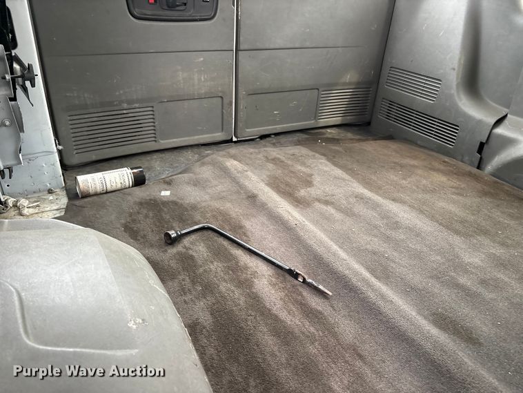 image for item YA4218 2012 Chevrolet Express 1500 van