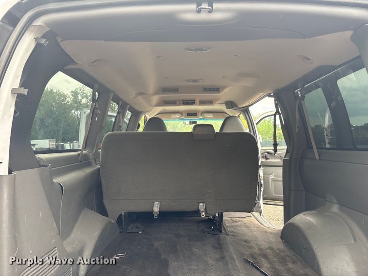 image for item YA4218 2012 Chevrolet Express 1500 van