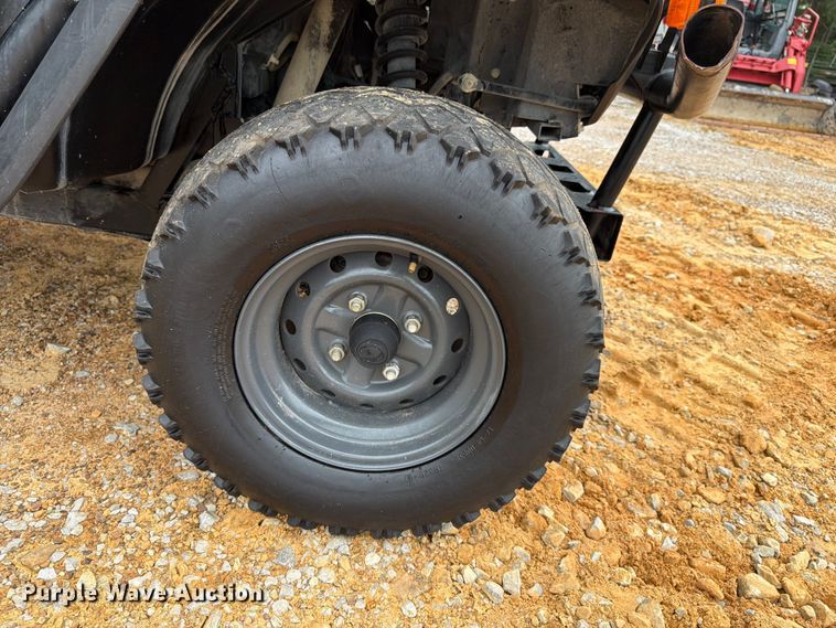 image for item YA4258 Kubota RTV-X1140 utility vehicle