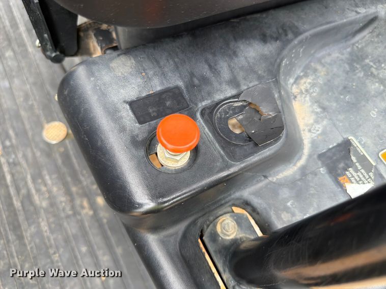 image for item YA4259 Kubota RTV-X1140 utility vehicle