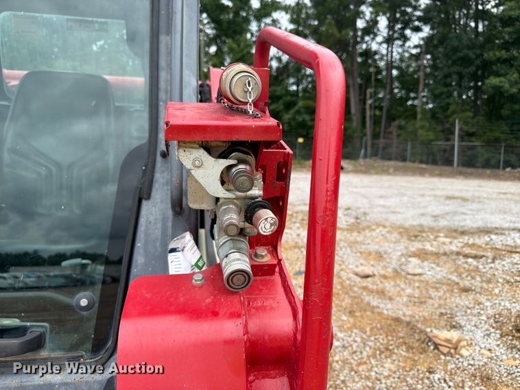 image for item YA4260 2022 Takeuchi TL10V2 tracked skid steer loader