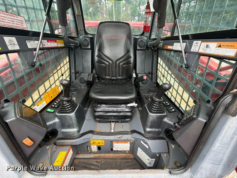 image for item YA4260 2022 Takeuchi TL10V2 tracked skid steer loader